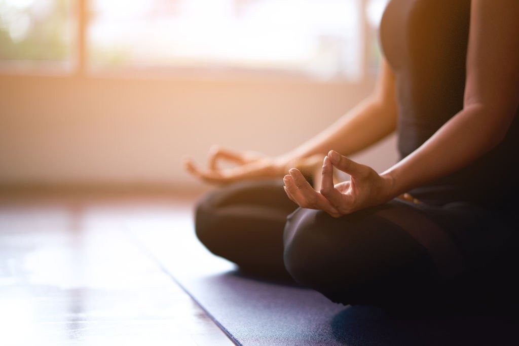 10 Meditation Hand Positions Mudras And Their Meanings 10 Meditation Hand Positions Mudras And Their Meanings