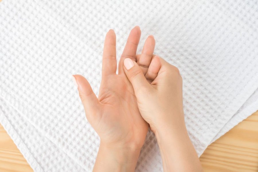 The 10 Best Acupressure Points for Cough You Should Try Now