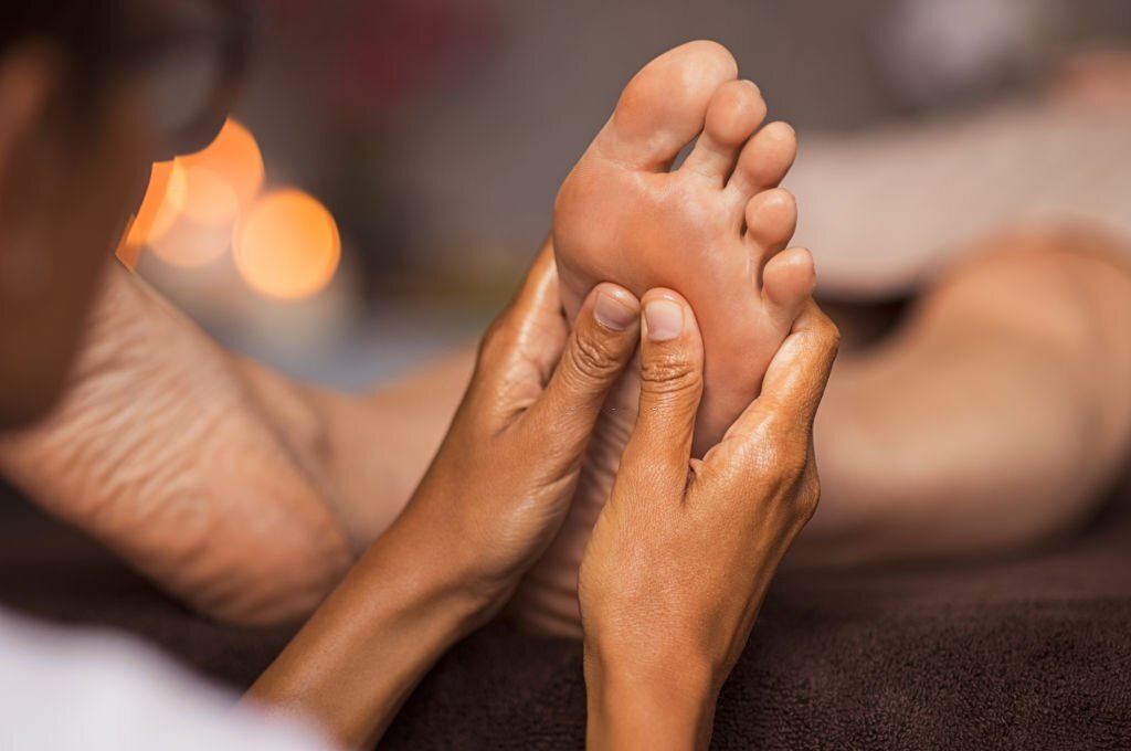 padabhyanga ayurveda foot massage